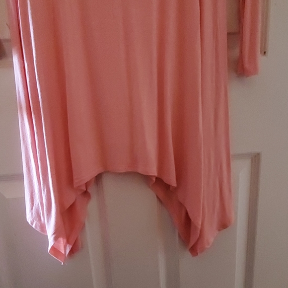 Top - Picture 3 of 3